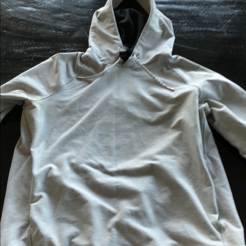 Lululemon Men’s Medium Hoodie